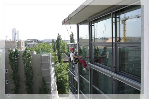 Unsere Höhenarbeiter in Berlin dürften sich oft über eine exzellente Aussicht freuen.